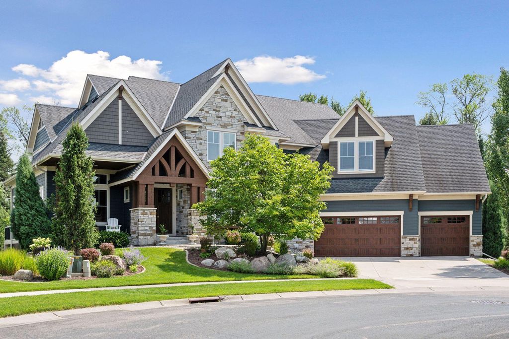 17399 62nd Avenue N, Maple Grove, MN 55311