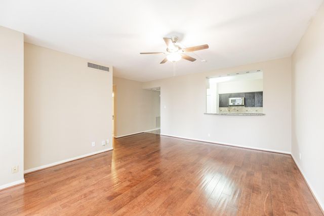 15 Greenway Plaza 5C, Houston, TX 77046