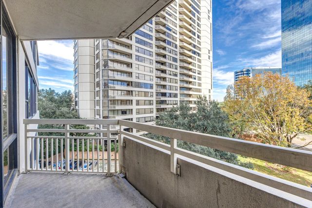 15 Greenway Plaza 5C, Houston, TX 77046
