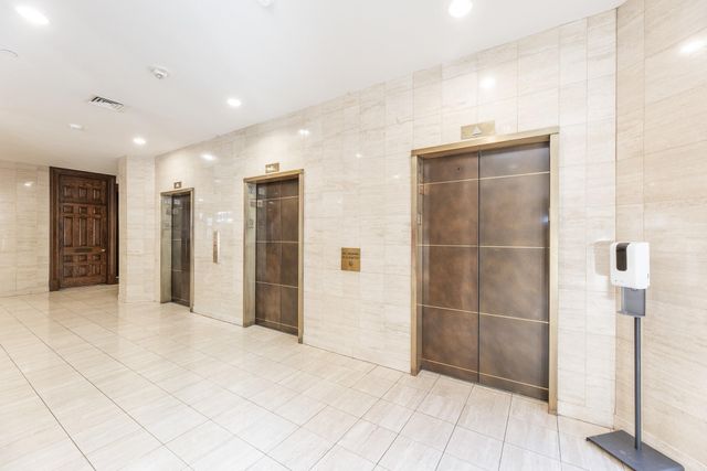 15 Greenway Plaza 5C, Houston, TX 77046