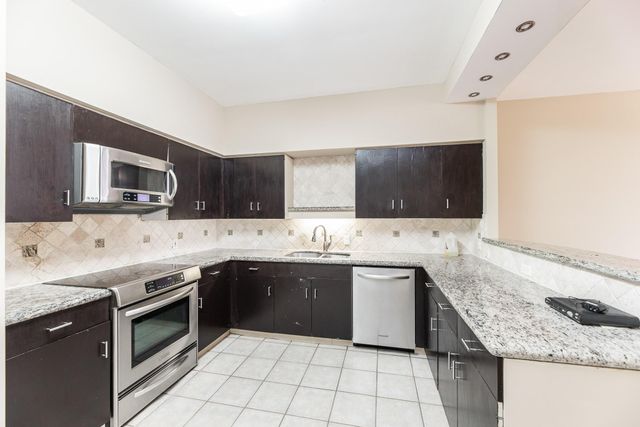 15 Greenway Plaza 5C, Houston, TX 77046