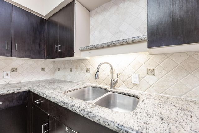 15 Greenway Plaza 5C, Houston, TX 77046