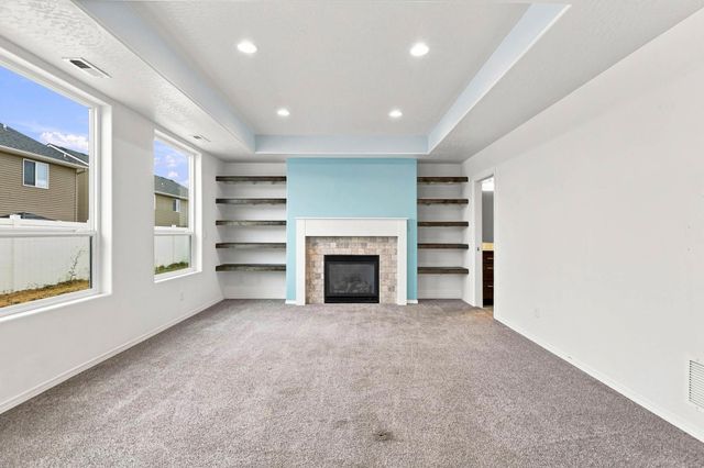 13113 W Tower Ave, Airway Heights, WA 99001