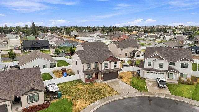 13113 W Tower Ave, Airway Heights, WA 99001