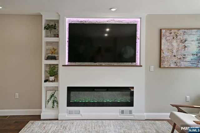 119 Lenox Avenue, New Milford, NJ 07646