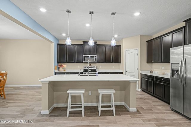 10013 BLOSSOM CREEK Lane, Jacksonville, FL 32222