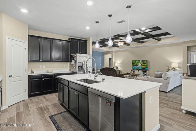 10013 BLOSSOM CREEK Lane, Jacksonville, FL 32222