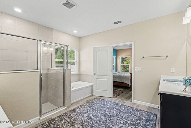 10013 BLOSSOM CREEK Lane, Jacksonville, FL 32222