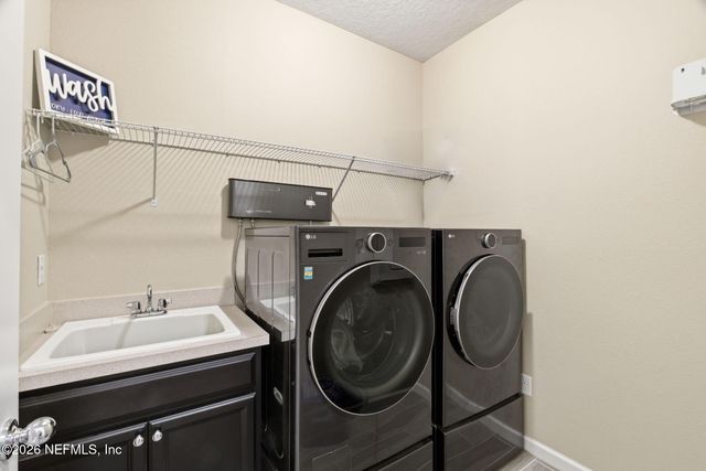 10013 BLOSSOM CREEK Lane, Jacksonville, FL 32222