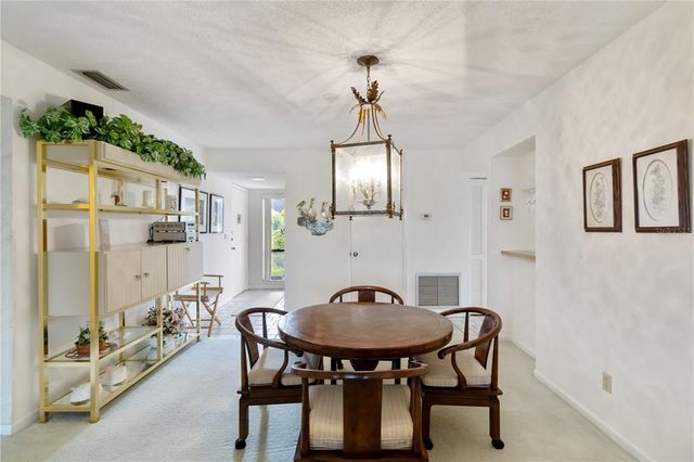 914 BIRD BAY WAY 220, Venice, FL 34285