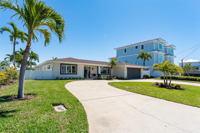 405 BUTTONWOOD LANE, Largo, FL 33770