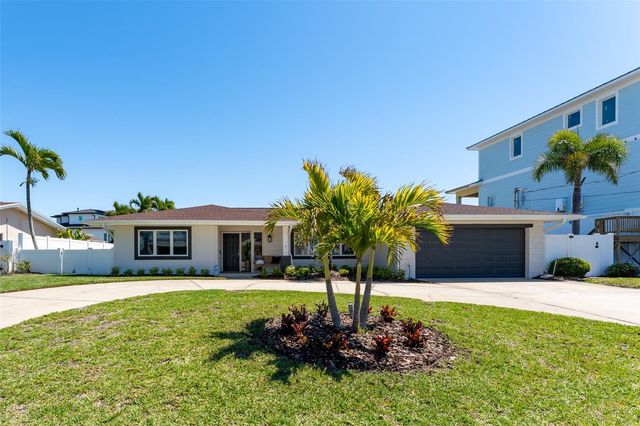 405 BUTTONWOOD LANE, Largo, FL 33770