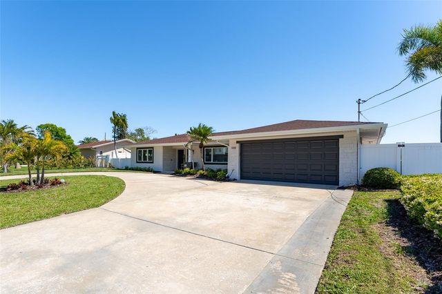 405 BUTTONWOOD LANE, Largo, FL 33770