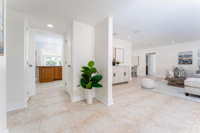 405 BUTTONWOOD LANE, Largo, FL 33770