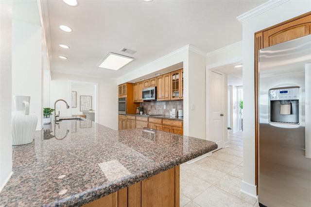 405 BUTTONWOOD LANE, Largo, FL 33770