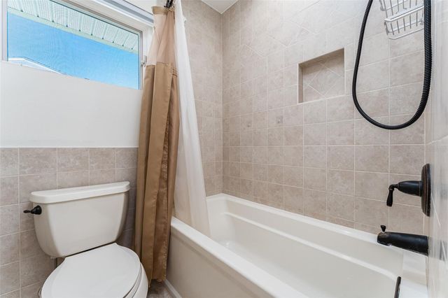 405 BUTTONWOOD LANE, Largo, FL 33770