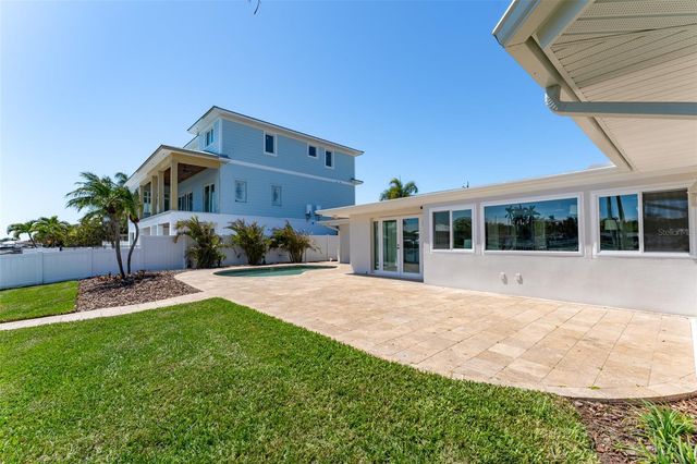 405 BUTTONWOOD LANE, Largo, FL 33770