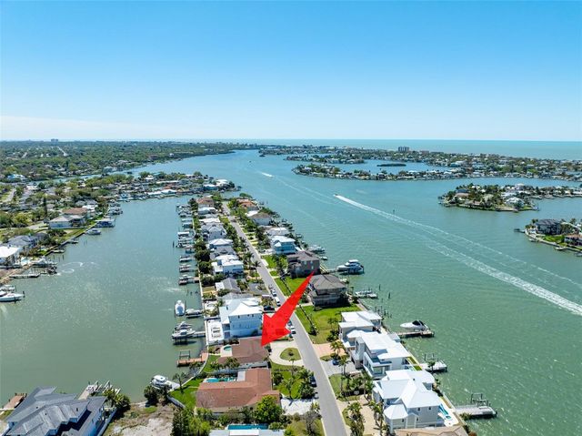 405 BUTTONWOOD LANE, Largo, FL 33770