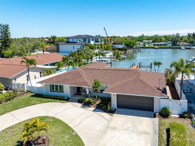 405 BUTTONWOOD LANE, Largo, FL 33770