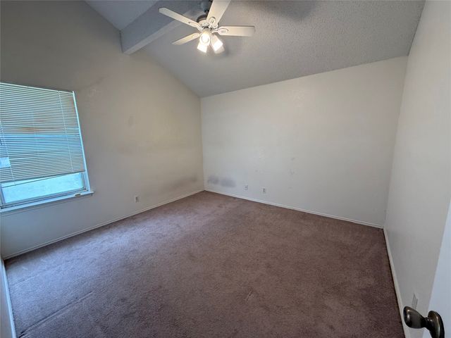 6011 Parkmeadow Drive, Arlington, TX 76018