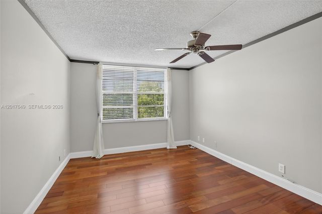 6600 Cypress Rd 504, Plantation, FL 33317