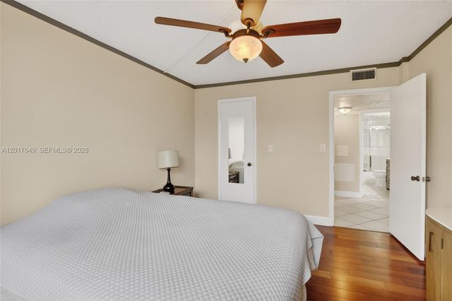 6600 Cypress Rd 504, Plantation, FL 33317
