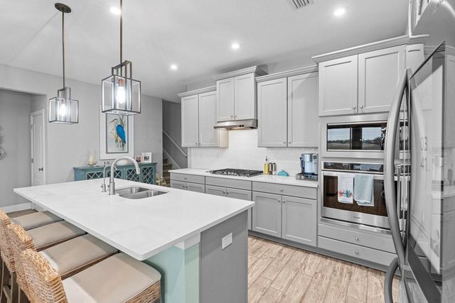 5432 SILVER SUN DRIVE, Apollo Beach, FL 33572