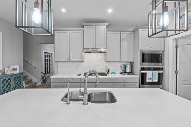 5432 SILVER SUN DRIVE, Apollo Beach, FL 33572