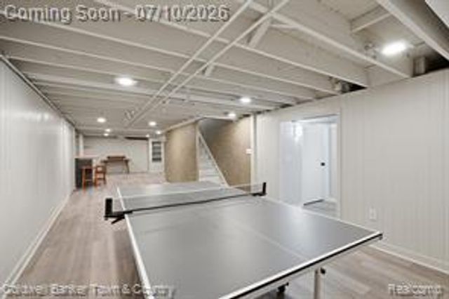 4301 Macqueen Drive, West Bloomfield, MI 48323
