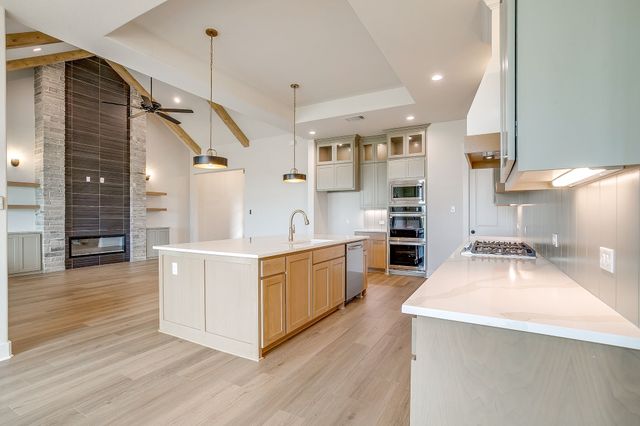 136 Lana Garden Way, Waxahachie, TX 75165