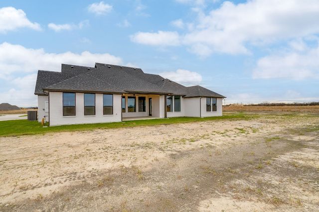 136 Lana Garden Way, Waxahachie, TX 75165