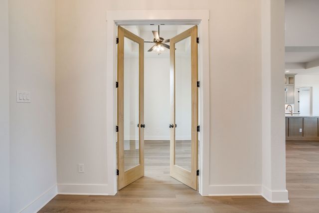 136 Lana Garden Way, Waxahachie, TX 75165