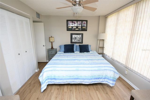 19701 GULF BOULEVARD 212, Indian Shores, FL 33785