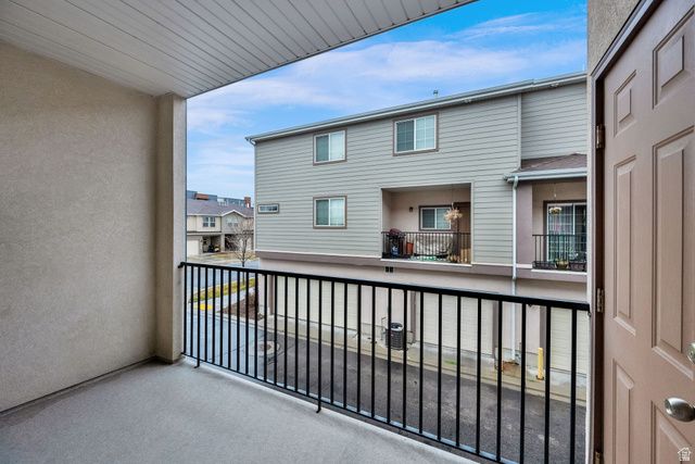 36 E OPEQUON RD, Sandy, UT 84070