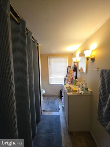 515 COLUMBIA AVE, Millville, NJ 08332