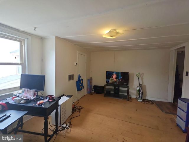 515 COLUMBIA AVE, Millville, NJ 08332