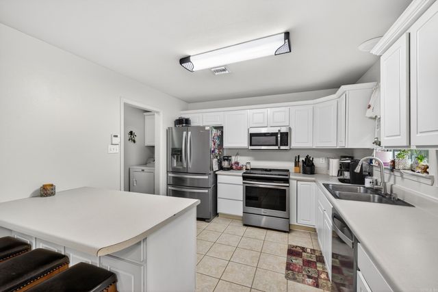 19 Shamsie Dr, Ward, AR 72176