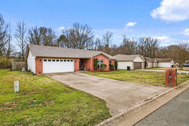 19 Shamsie Dr, Ward, AR 72176