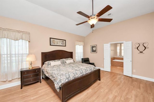 5607 Philip Evan Road, Needville, TX 77461