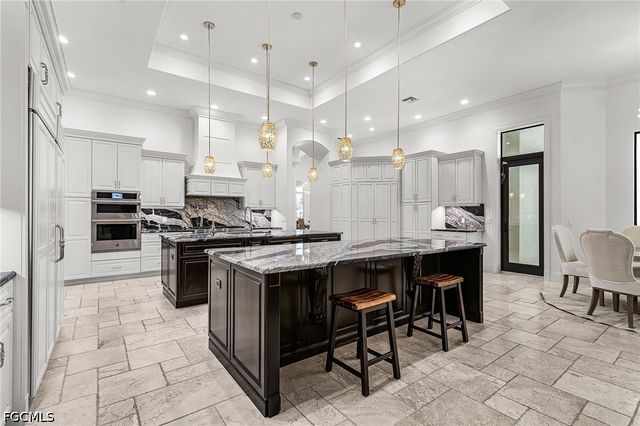 8250 Penzance BLVD, Fort Myers, FL 33912