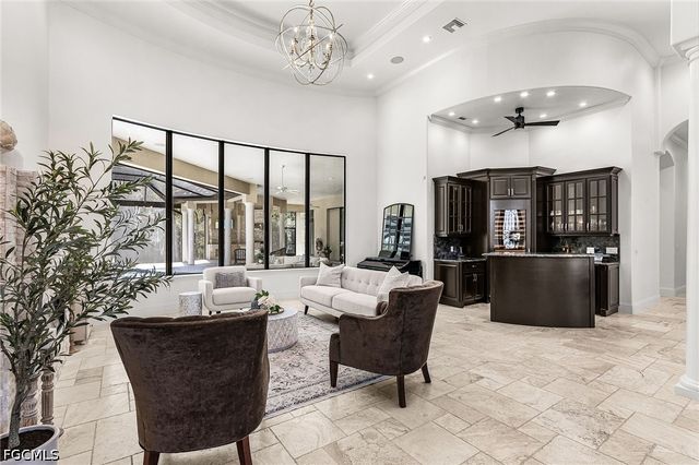 8250 Penzance BLVD, Fort Myers, FL 33912