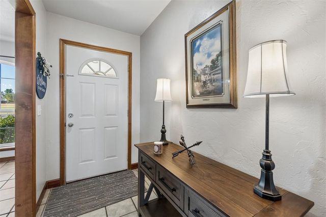 2096 County Road 1237, Tuttle, OK 73089