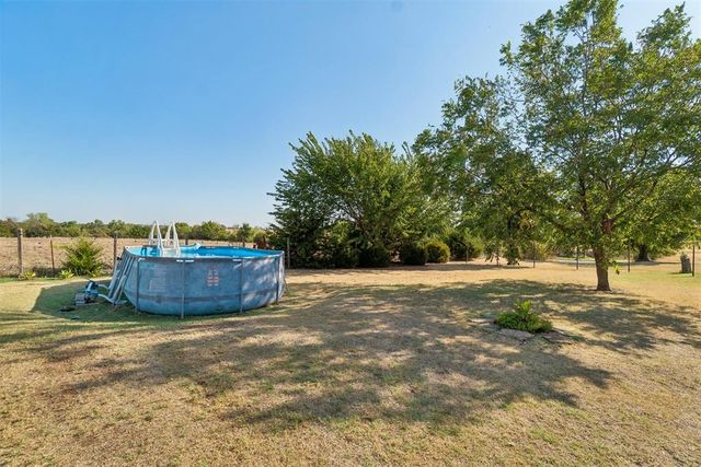 2096 County Road 1237, Tuttle, OK 73089