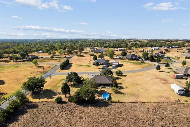 2096 County Road 1237, Tuttle, OK 73089