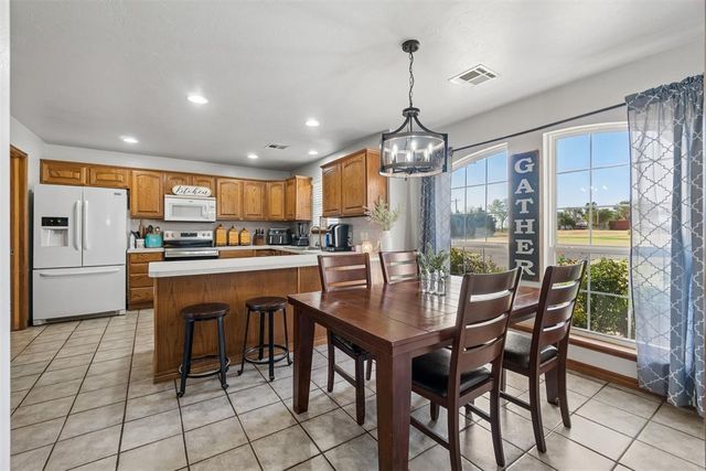 2096 County Road 1237, Tuttle, OK 73089
