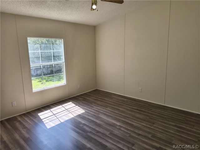4703 S Hatteray Point, Lecanto, FL 34461