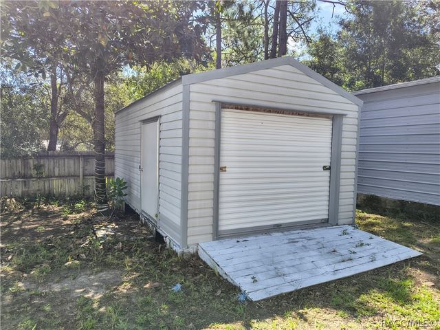 4703 S Hatteray Point, Lecanto, FL 34461