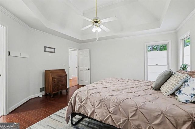 2120 Thorndale Drive SW, Lilburn, GA 30047