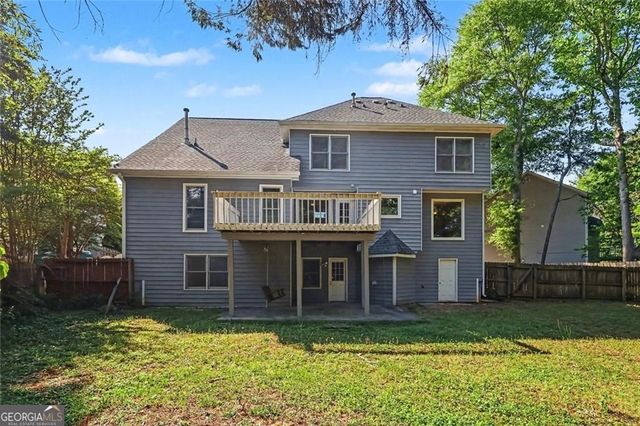 2120 Thorndale Drive SW, Lilburn, GA 30047