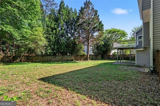 2120 Thorndale Drive SW, Lilburn, GA 30047